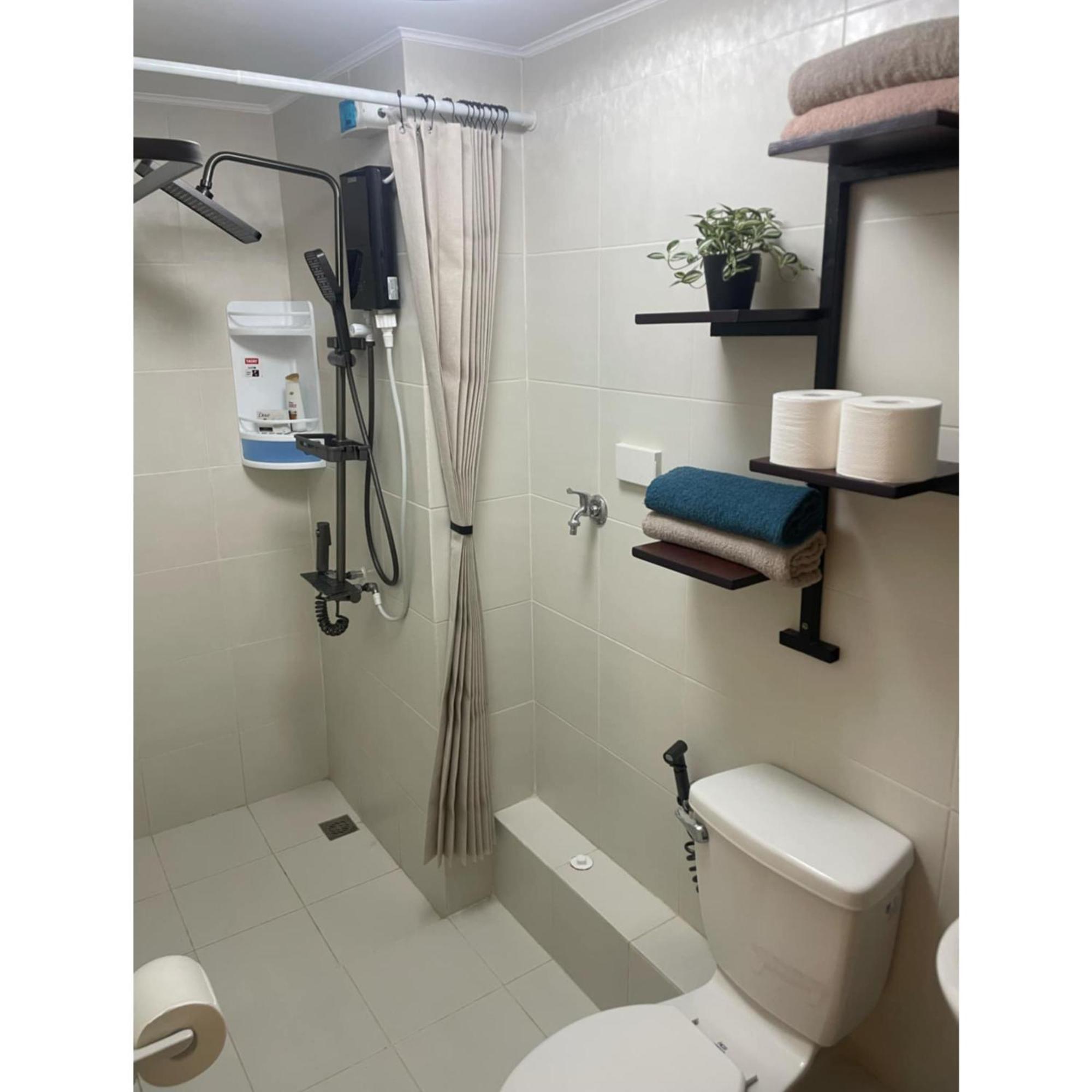 Marina Town Spatial Condominium Dumaguete City Bagian luar foto